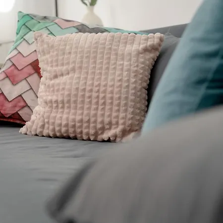 W Centrum Wroclawia Tuz Przy Rynku Z Biurkiem Do Pracy Zdalnej By Renters *